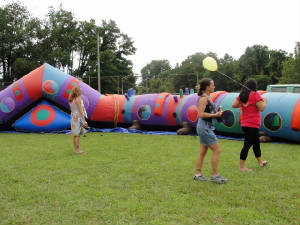 inflatablelongworm.jpg